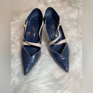 Vintage Chandler leather heels size 9